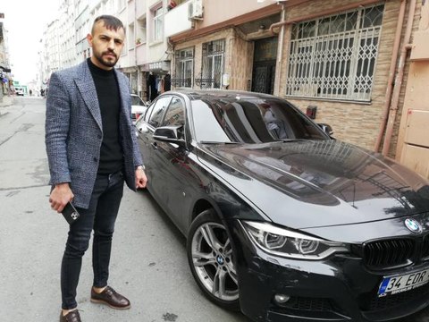 Zeytinburnu'nda hayalet gösterge hırsızlığı... Dirseğiyle lüks otomobilin camını kırıp, hayalet göstergesini çaldılar