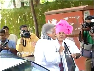Shashi Kapoor at Karishma Kapoor's wedding _ rare footage that has never been seen before