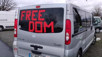 Le convoi de la liberté : des véhicules rassemblés au Heyzel à Bruxelles