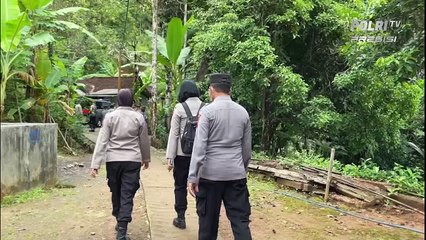 TNI-POLRI Gelar Baksos di 3 Dusun Desa Wadas