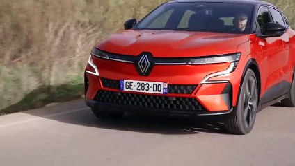 Renault Mégane E-Tech électrique (conduite)