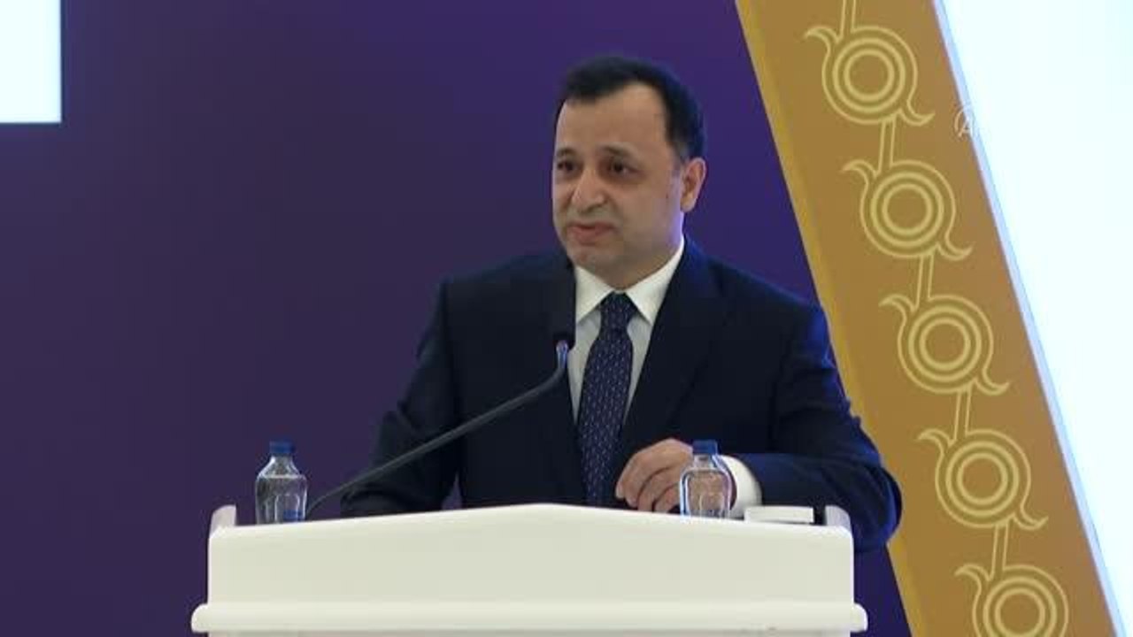 AYM kararlarının etkili uygulanması projesi kapsamındaki İstanbul bölge toplantısı başladı - AYM Başkanı Zühtü Arslan (2)