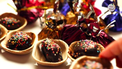 Dates Walnut Chocolates in Marathi | Valentines Day Special Recipe | डेट्स वॉलनट चॉकलेटस | Archana