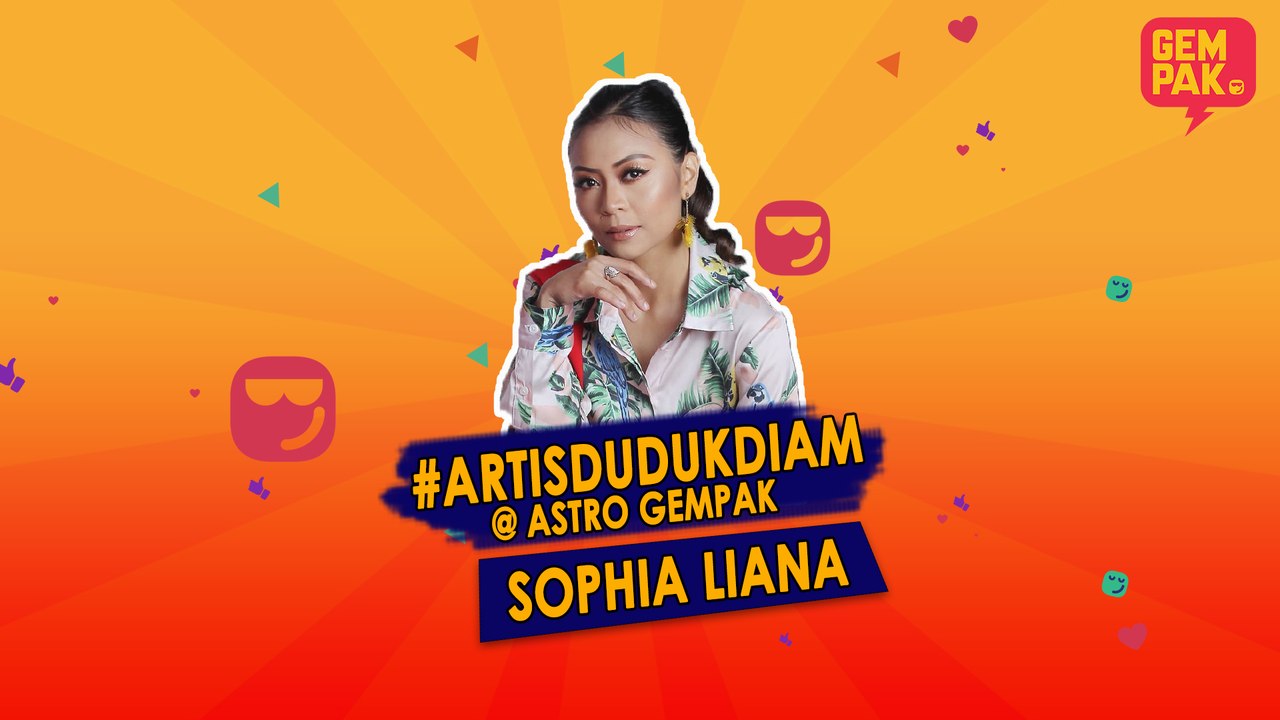 #ArtisDudukDiam bersama Sophia Liana