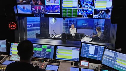 Pour la Saint-Valentin, la rose rouge reste l'emblème des amoureux