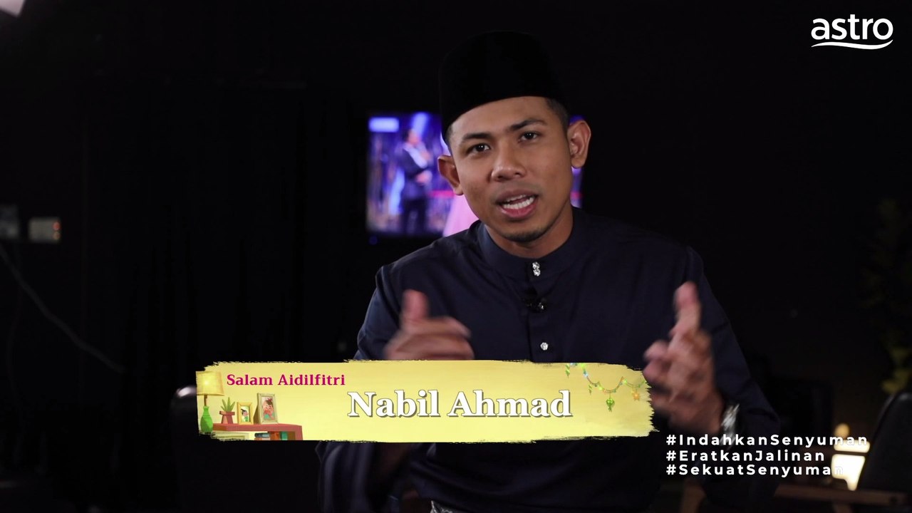 Indahkan Senyuman Raya Nabil - Terus senyum sampai bila bila..selamat hari raya!