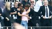 GALA VIDEO – « Deux femmes belles et fortes " : David Beckham rend hommage à Victoria et Harper pour la Saint-Valentin