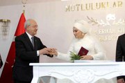 Kılıçdaroğlu nikah şahidi olduğu geline bilezik taktı, tavsiyesi gündem oldu