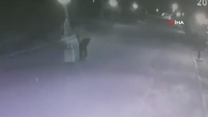 Büyükçekmece'de musluk hırsızlığı kamerada