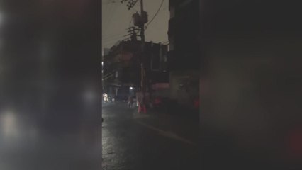 서울 국기원사거리 정전...신호등 꺼져 퇴근길 정체 / YTN