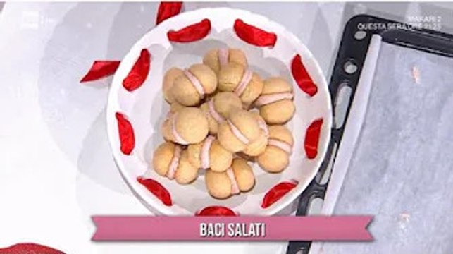 È sempre mezzogiorno ricette puntata di oggi 14 febbraio 2022 baci salati di zia Cri Cristina Luna