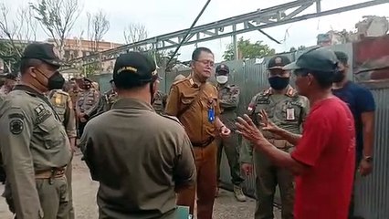 Tiga Kali Surat Peringatan, Akhirnya Bangunan di Bekas Pasar Bauntung Banjarbaru Dibongkar