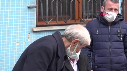 TRİBÜNDE KALP KRİZİ GEÇİRİP ÖLEN TARAFTAR, TOPRAĞA VERİLDİ