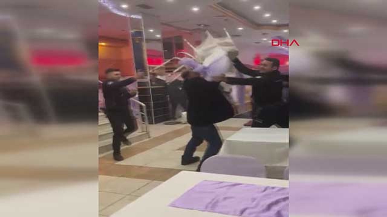 Sultangazi'de düğün salonunda polise saldırıdan yeni görüntüler ortaya çıktı