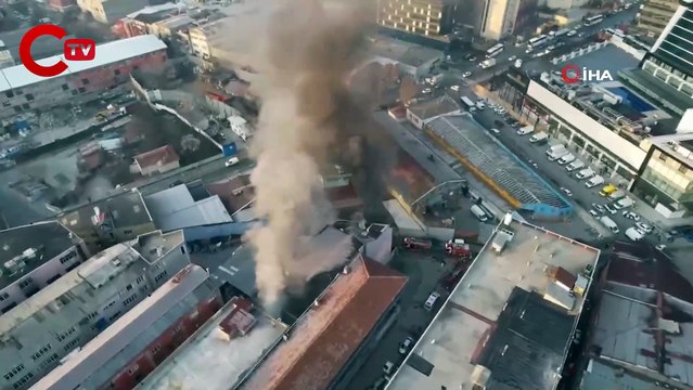 Bayrampaşa'da gıda üretim tesisinde yangın!