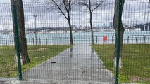 Üsküdar’da Kuzguncuk parkına giriş panel çitlerle engellendi