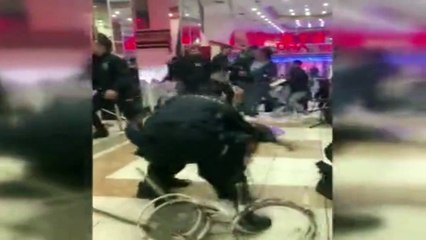 Polislere saldırının yeni görüntüleri ortaya çıktı