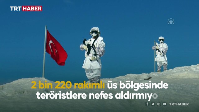 Mehmetçik karlı dağlarda teröristlere nefes aldırmıyor