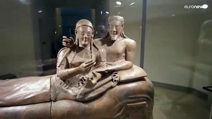 Sposi per l'eternità su piattaforma anti-sismica