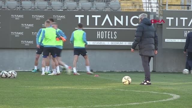 SPOR Lucescu: Ayın 22'sinde Kiev'e döneceğiz / Dinamo Kievli futbolcular DHA'ya konuştu