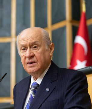 Bahçeli: (6 muhalefet partisinin toplantısı) Birleştikleri yer HDP, kullandıkları yer altılı ganyan
