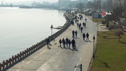 Tekirdağlılar sıcak havanın tadını çıkarttı