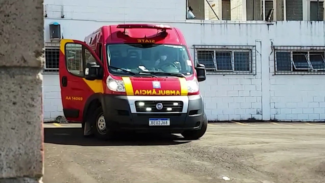 Mulher de 47 anos é socorrida após sofrer queda no Bairro Brasília