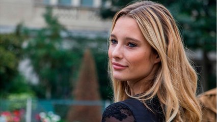 GALA VIDÉO - Ilona Smet enceinte : elle dévoile son ventre rond dans une sublime robe rouge !