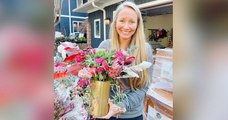 Une fleuriste offre 400 bouquets de fleurs à des veuves pour la Saint-Valentin