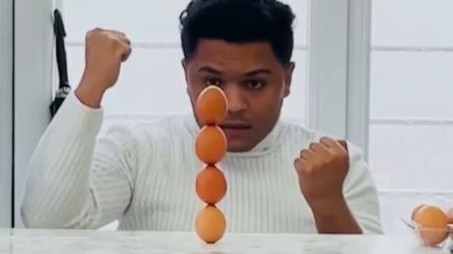 Image of the day: Man balances 4 eggs on top of each other, breaks his own Guinness record