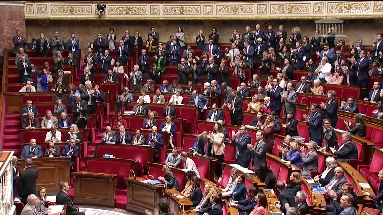 60 Jahre nach Algerienkrieg: Gesetz gibt 'Harkis' Anspruch auf Entschädigung