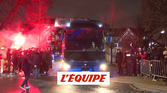 Les ultras du PSG n'ont pas accompagné le départ du car - Foot - Ligue des champions