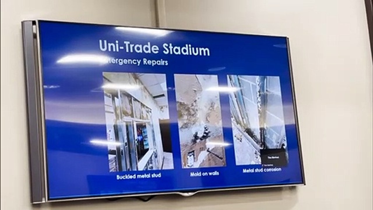 El Estadio Uni de Laredo requiere reparaciones urgentes