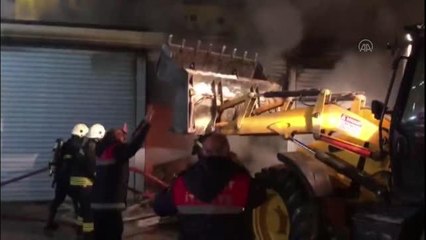 Son Dakika | Markette çıkan yangın büyümeden söndürüldü