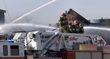 Colapsa parte del techo de un edificio comercial en El Paso tras un incendio