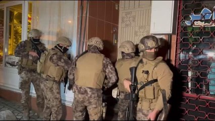 Uyuşturucu satıcılarına eş zamanlı operasyon düzenlendi