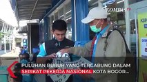 Buruh yang Hendak Unjuk Rasa JHT Dari Bogor Datang Menggunakan KRL
