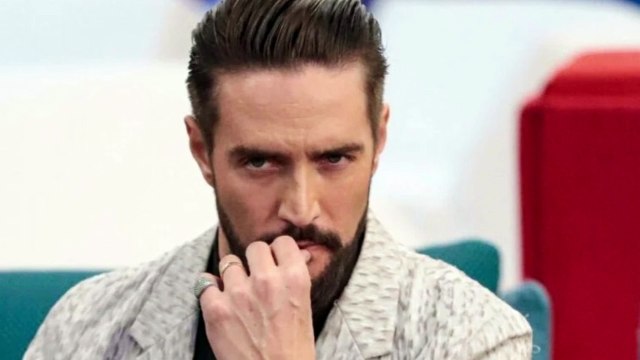 Alex Belli, la reazione ai video di Delia Duran prima del suo ritorno al GF Vip