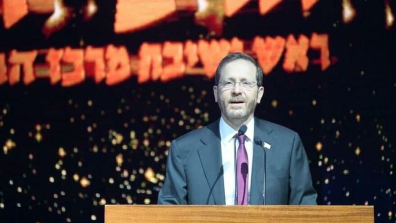 Erdoğan’ın “Mart’ta gelecek” dediği İsrail Cumhurbaşkanı yuhalandı
