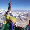 La vue depuis l'Everest lors d'un jour ou le ciel est dégagé