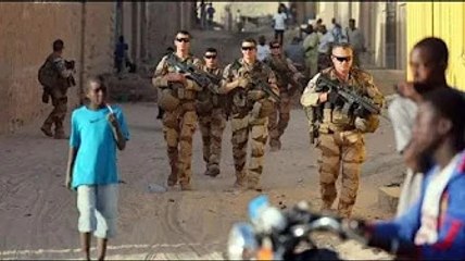 Voici pourquoi le Burkina Faso accepte une base militaire française, le Bénin réfléchit encore