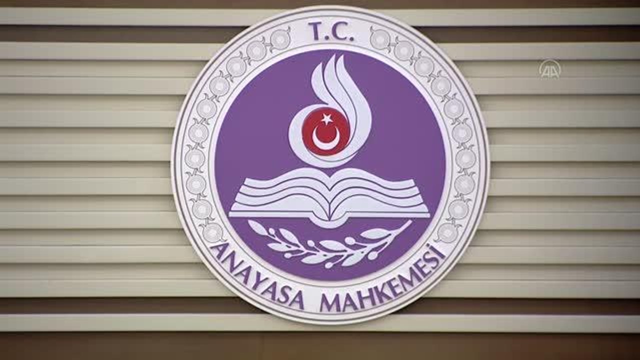 Son dakika gündem: Cumhurbaşkanı Erdoğan, Anayasa Mahkemesi yeni üyesi Kenan Yaşar'ın yemin törenine katıldı