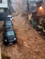 Temporal causa alagamentos e deslizamentos em Petropolis