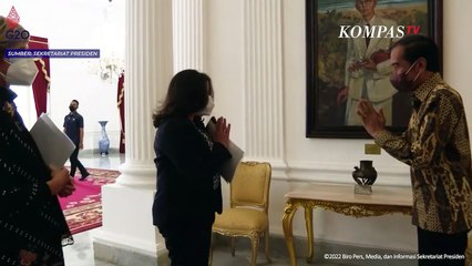 Saat Presiden Jokowi Kagok Bersalaman dengan Pimpinan Bank Dunia