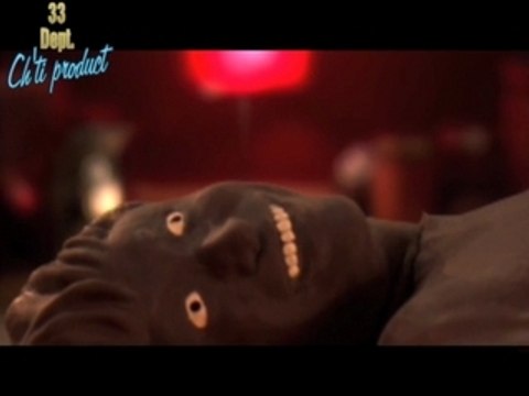 AVANT PREMIERE PUBS AXE (2)