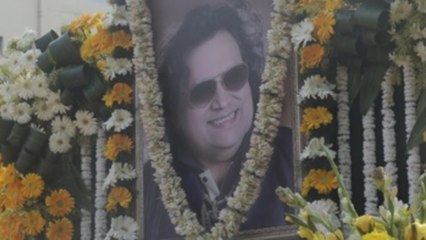Muere el legendario Bappi Lahiri, "rey" de la música disco de Bollywood