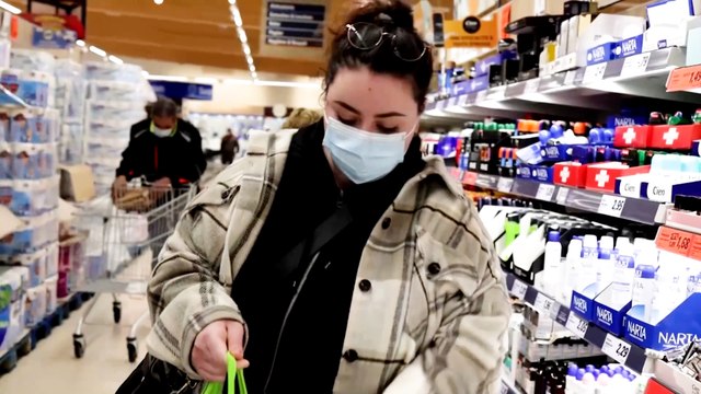 « Je suis désespérée » : les consommateurs inquiets face à la hausse des prix