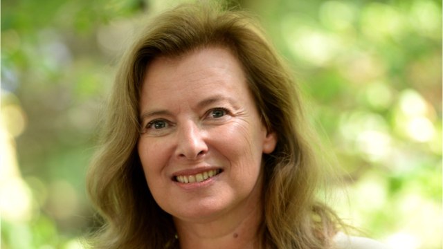 GALA VIDEO - Valérie Trierweiler : cet étonnant passe-temps qu’elle avait à l’Élysée