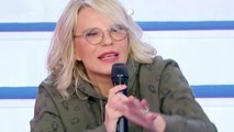 “Con le telecamere o me ne vado”. La lite a UeD, poi il rifiuto Maria De Filippi contro la dama