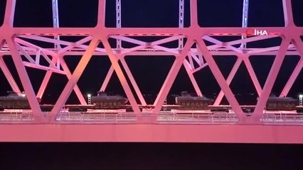 Rus askerleri tatbikat gerçekleştirdiği Kırım'dan ayrılıyor